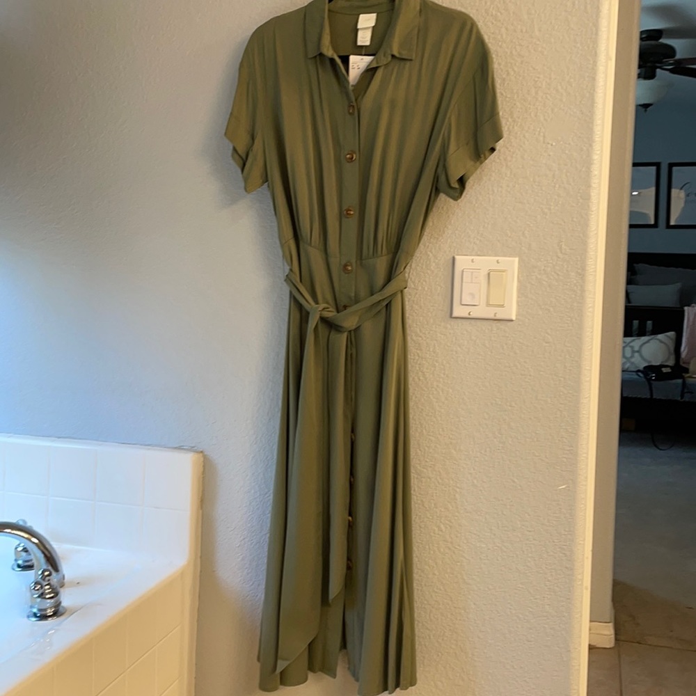 Green shirt dress with belt